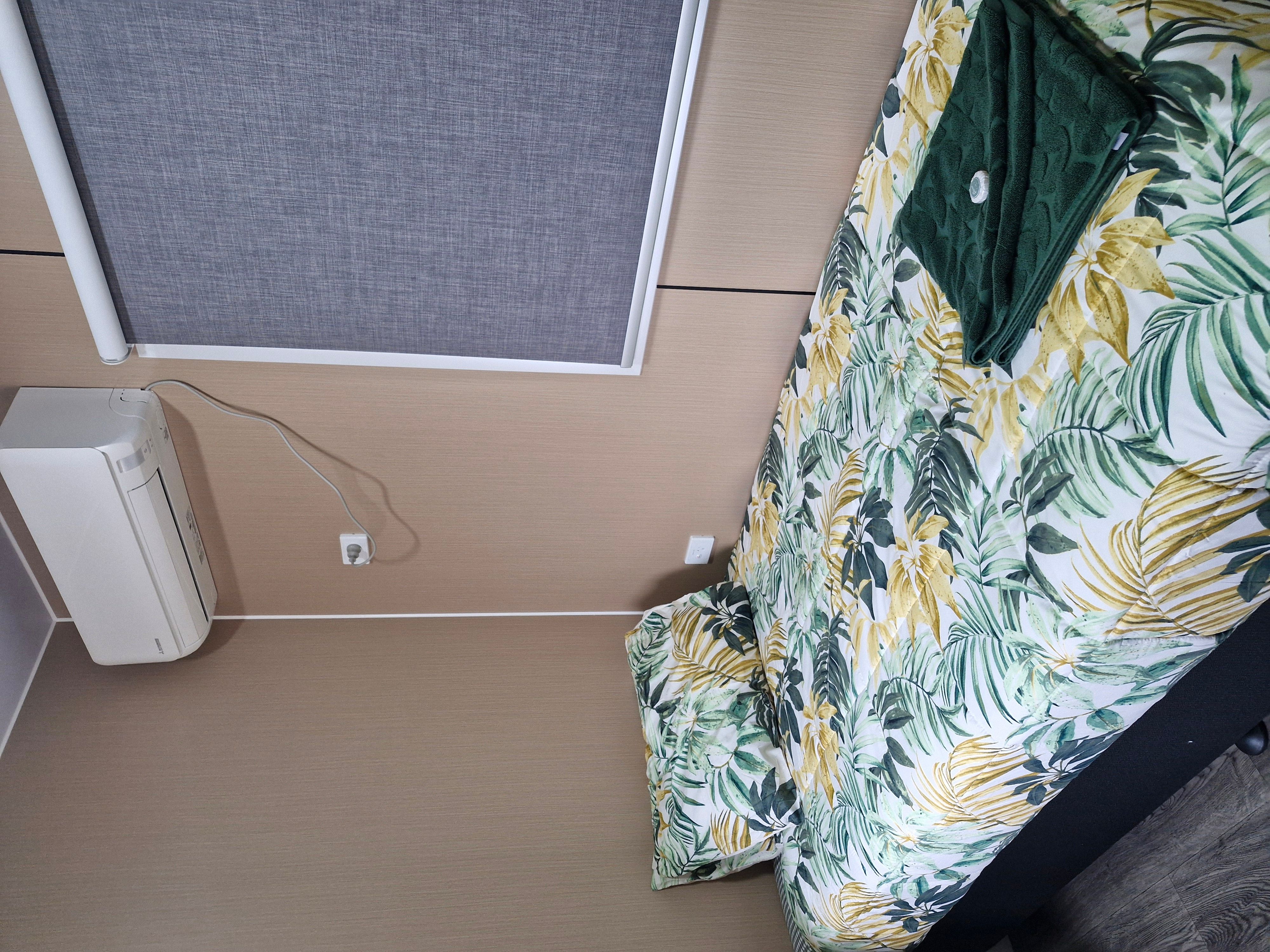 Cabin D gallery image